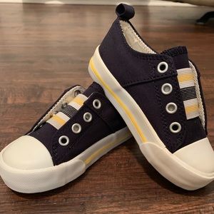Old Navy Deck Shoes 8